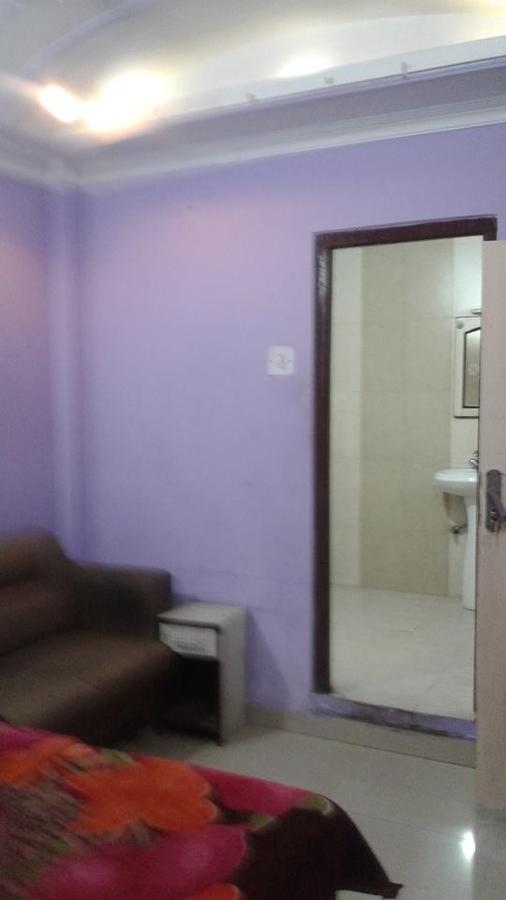 מקלוד גאנג' Hotel Lord Krishna Residency מראה חיצוני תמונה