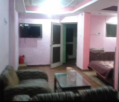 מקלוד גאנג' Hotel Lord Krishna Residency מראה חיצוני תמונה